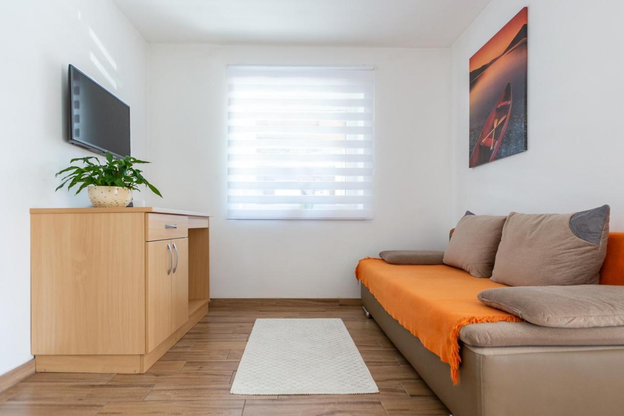 Apartments And Rooms Jeselnik Порторож Экстерьер фото